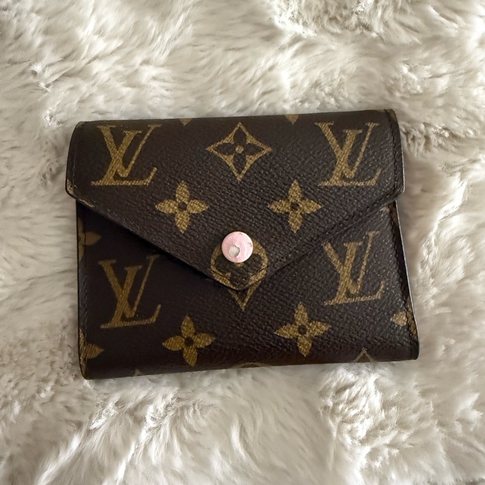 Louis Vuitton Dark Brown Monogram Wallet with Pink Button